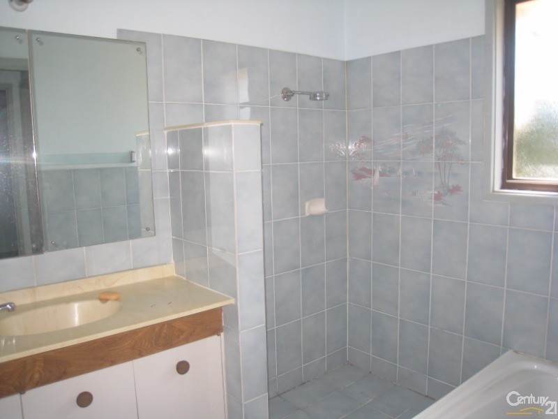 Bossley Park NSW 2176