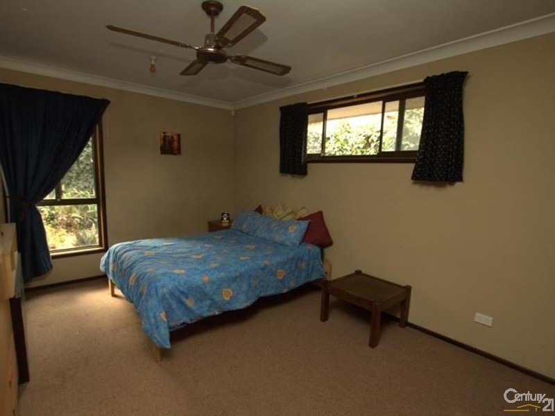 47 Bettong Crescent, Bossley Park NSW 2176