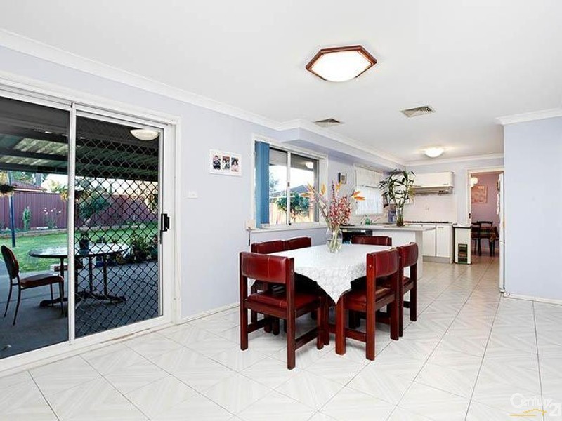 19 Kosciusko Street, Bossley Park NSW 2176