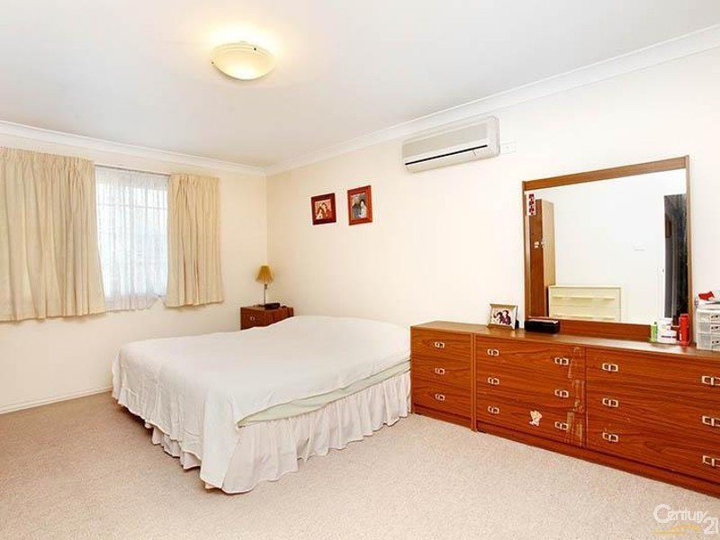 19 Kosciusko Street, Bossley Park NSW 2176