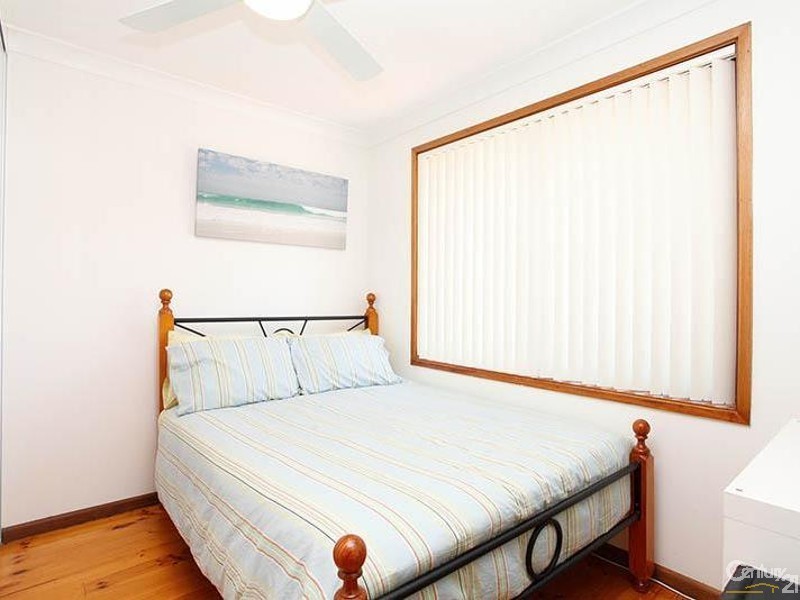 24 Macaulay Street, Wetherill Park NSW 2164