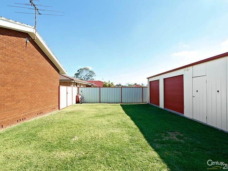 24 Macaulay Street, Wetherill Park NSW 2164