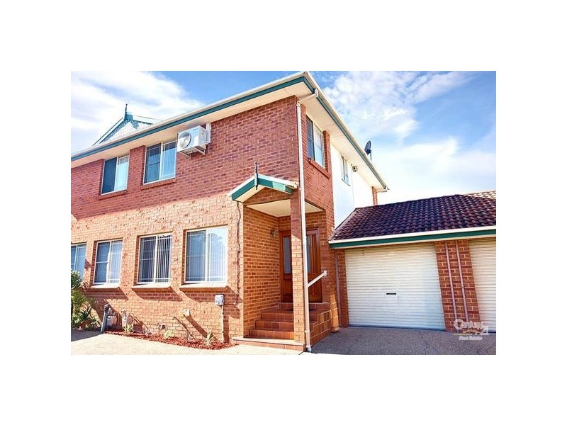 Fairfield West NSW 2165