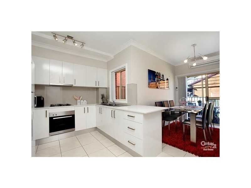 Fairfield West NSW 2165
