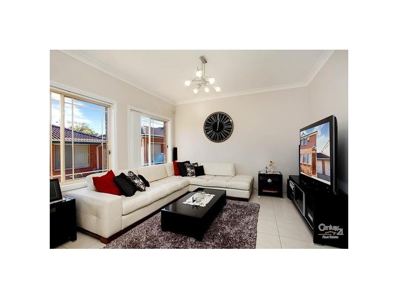 Fairfield West NSW 2165