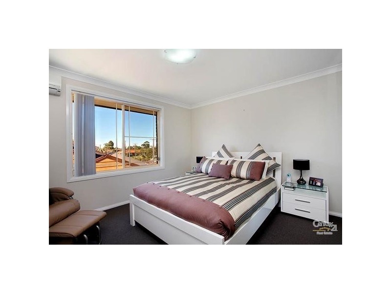 Fairfield West NSW 2165