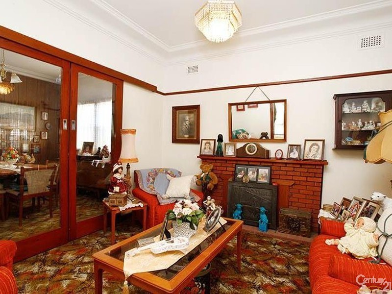 14 Margaret Street, Greenacre NSW 2190