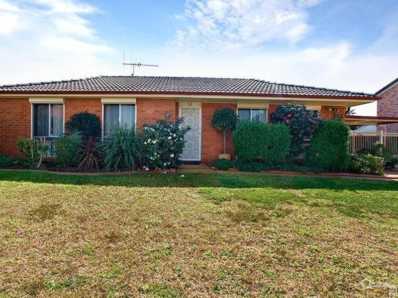 62 Sartor Crescent, Bossley Park NSW 2176