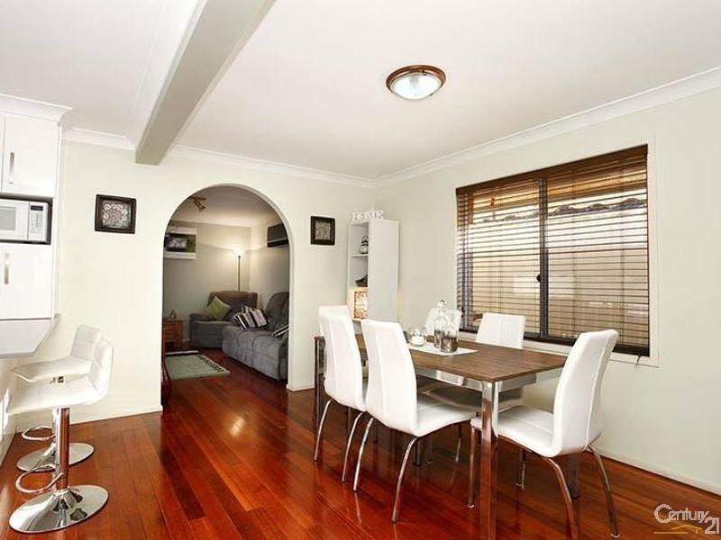 68 Tallowood Crescent, Bossley Park NSW 2176