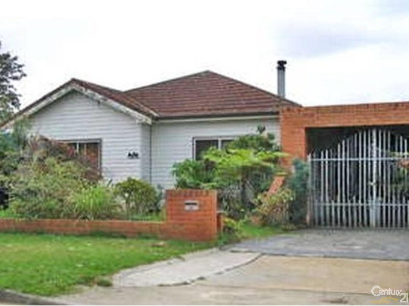 6 Malabar Street, Fairfield NSW 2165