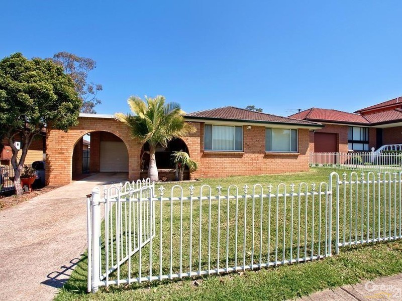 26 Jasnar Street, Greenfield Park NSW 2176