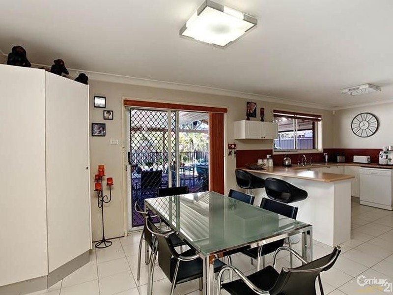 26 Jasnar Street, Greenfield Park NSW 2176