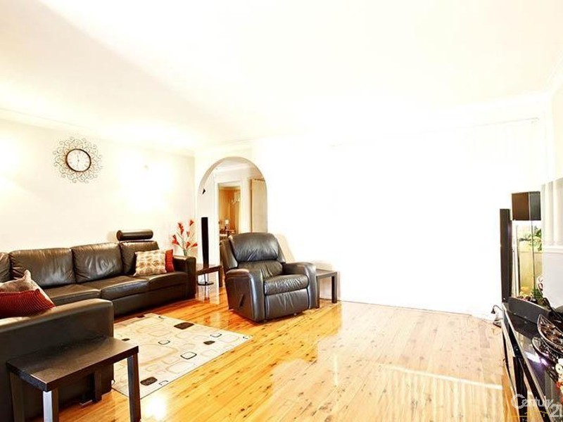 26 Jasnar Street, Greenfield Park NSW 2176