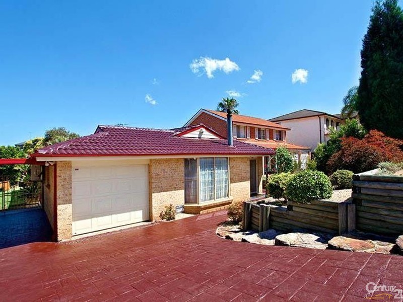 15 Franklin Place, Bossley Park NSW 2176