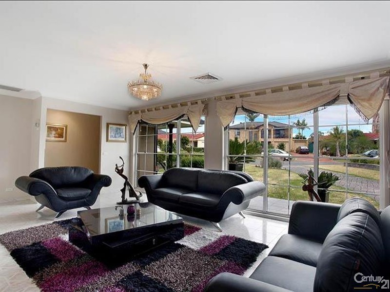 Greenfield Park NSW 2176