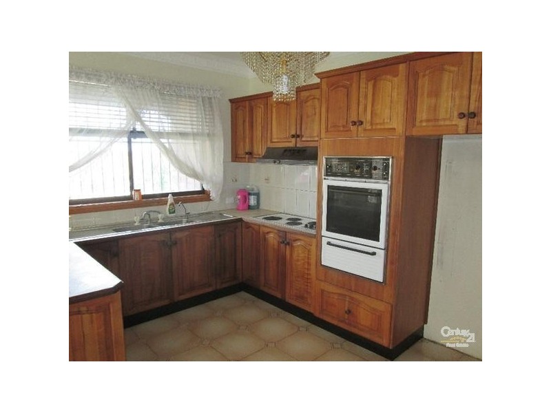 Bossley Park NSW 2176