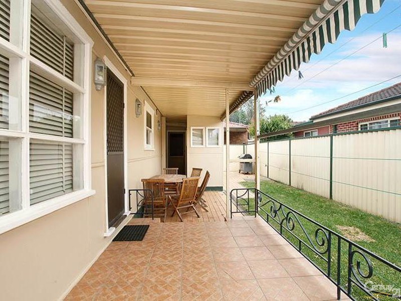 2a  Malabar Street, Fairfield NSW 2165