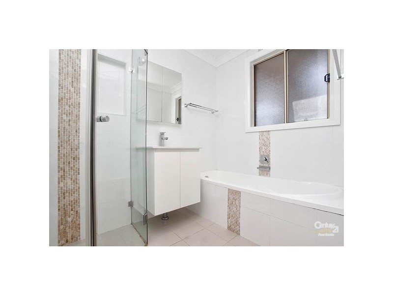 Greenfield Park NSW 2176