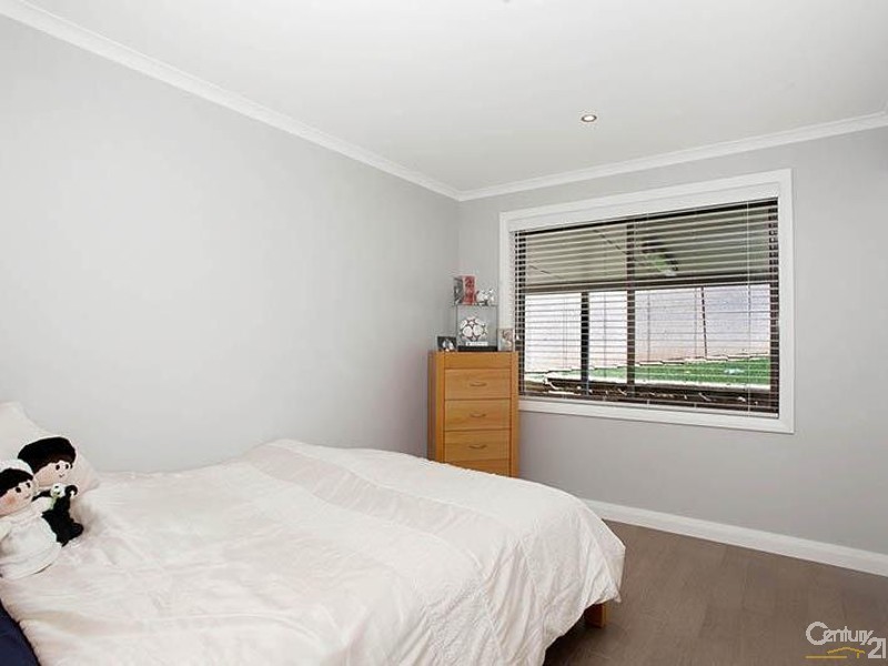 Bossley Park NSW 2176