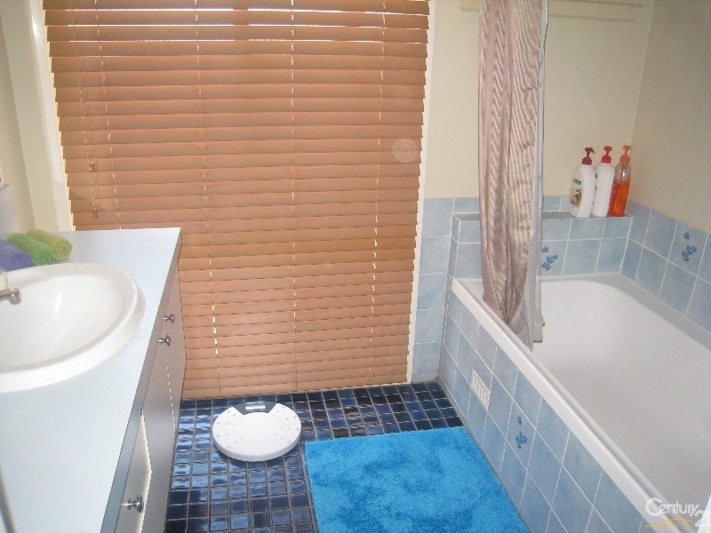 Bossley Park NSW 2176