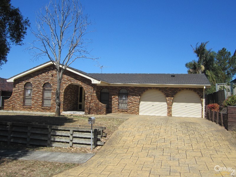 14 Glen Elgin Crescent, Edensor Park NSW 2176