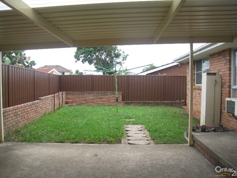 Edensor Park NSW 2176