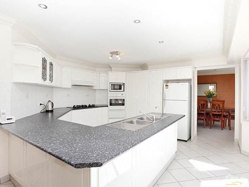 1 Bernoth Place, Edensor Park NSW 2176
