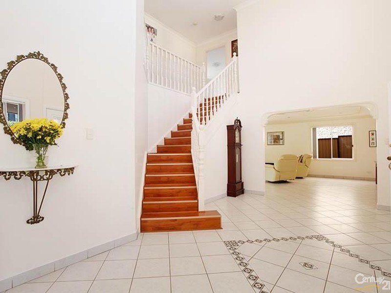 1 Bernoth Place, Edensor Park NSW 2176