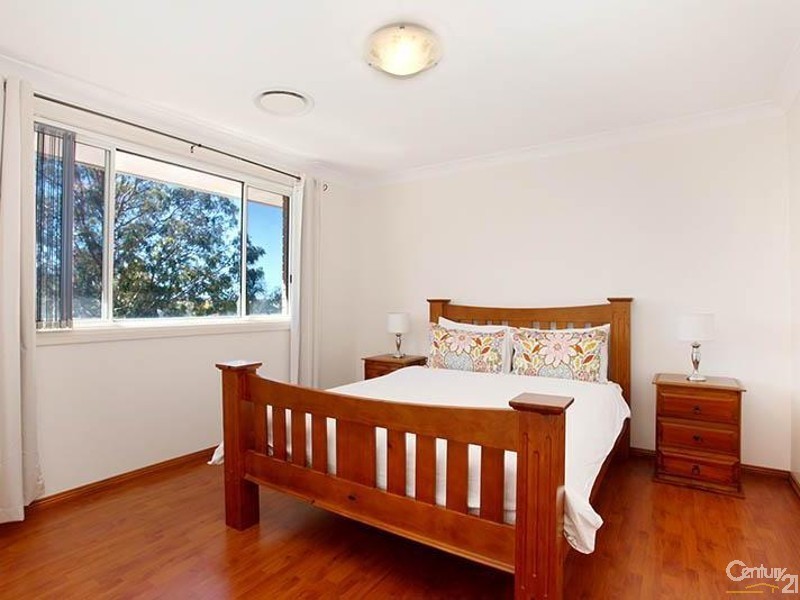 1 Bernoth Place, Edensor Park NSW 2176