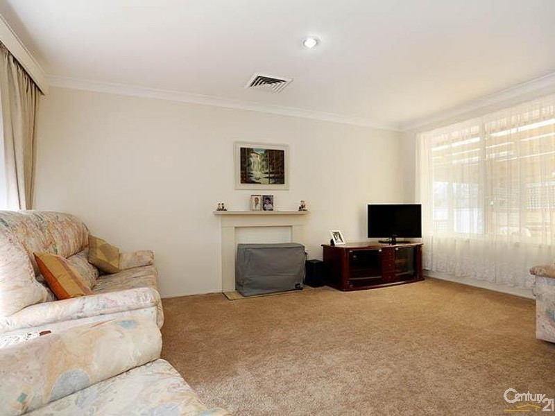 9 Seidel Place, Abbotsbury NSW 2176