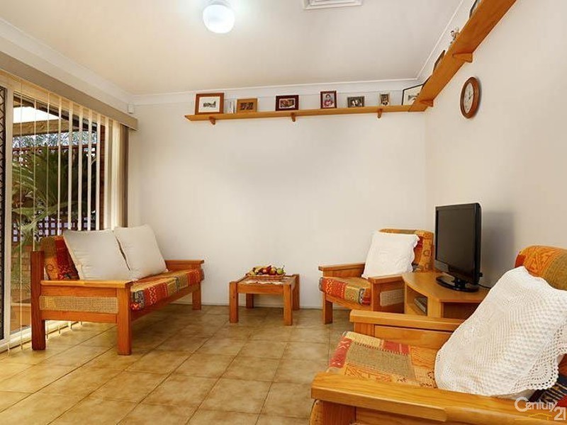 9 Seidel Place, Abbotsbury NSW 2176