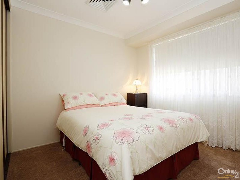 9 Seidel Place, Abbotsbury NSW 2176