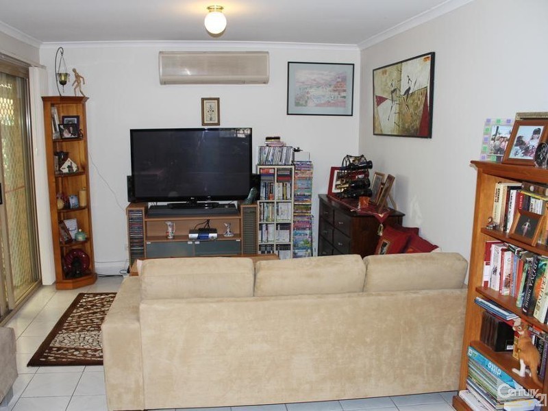 3 Opal Place, Bossley Park NSW 2176