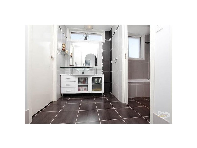 Bossley Park NSW 2176