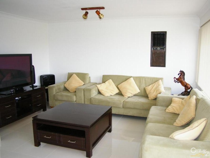 Bossley Park NSW 2176