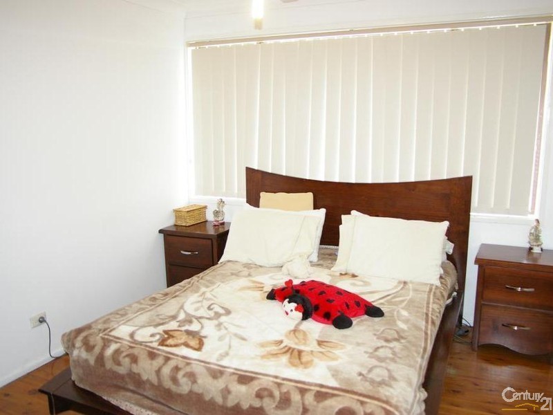 Bossley Park NSW 2176