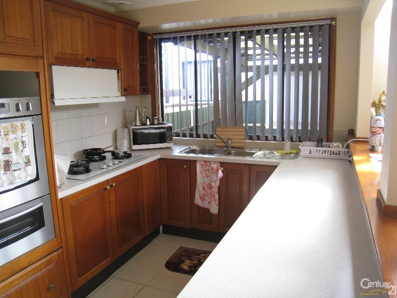 Bossley Park NSW 2176