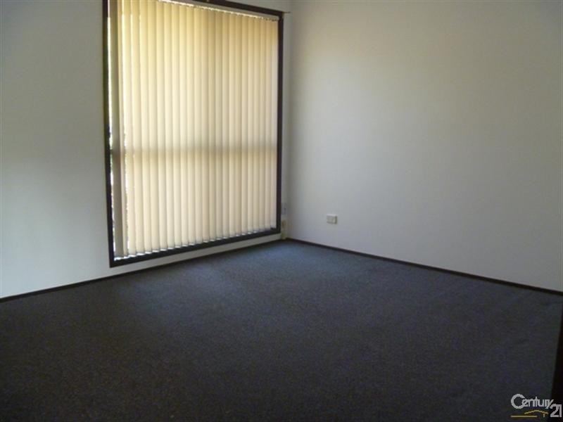 Greenfield Park NSW 2176