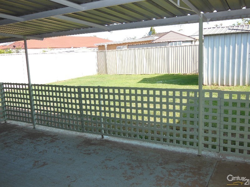 Bossley Park NSW 2176