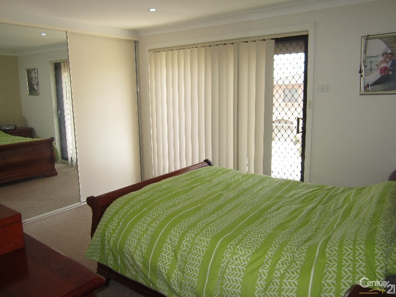 Bossley Park NSW 2176