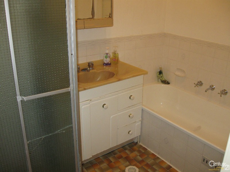 Bossley Park NSW 2176