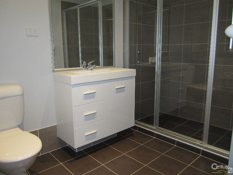 Middleton Grange NSW 2171