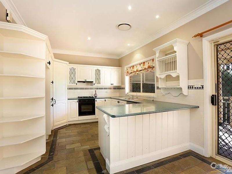 41 Swan Road, Edensor Park NSW 2176