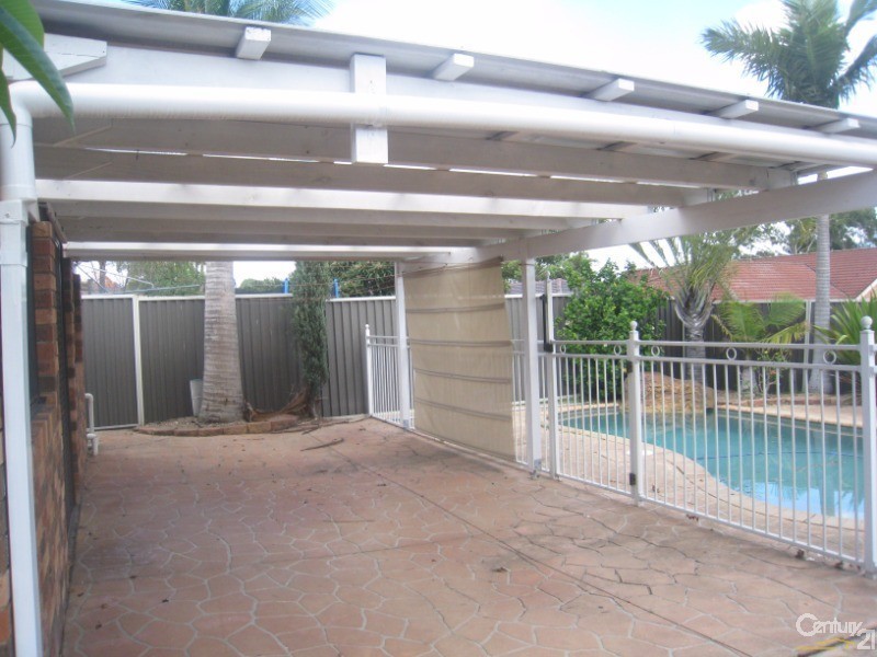 Bossley Park NSW 2176