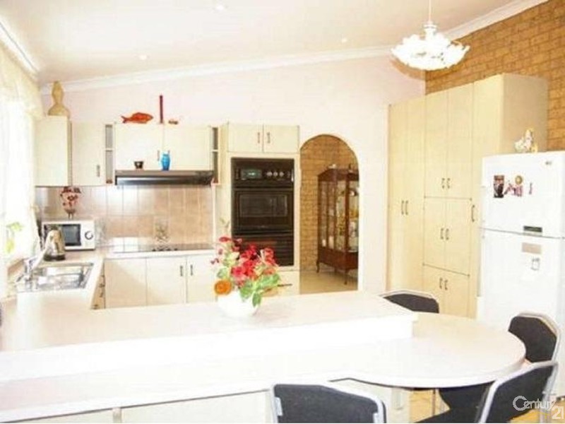 Bossley Park NSW 2176