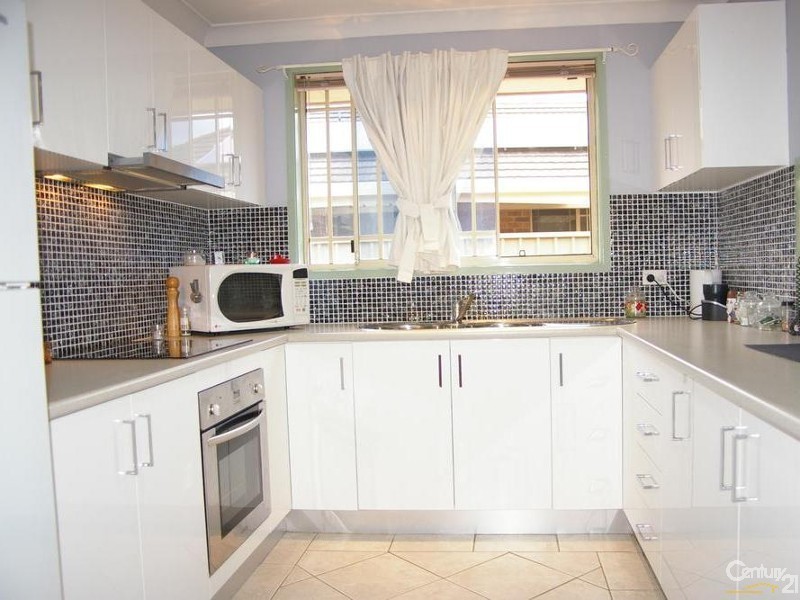 Bossley Park NSW 2176