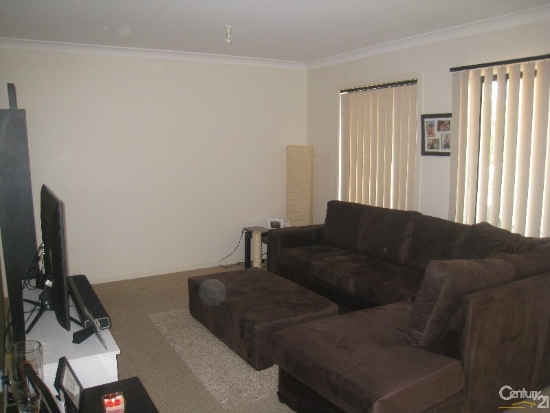 West Hoxton NSW 2171