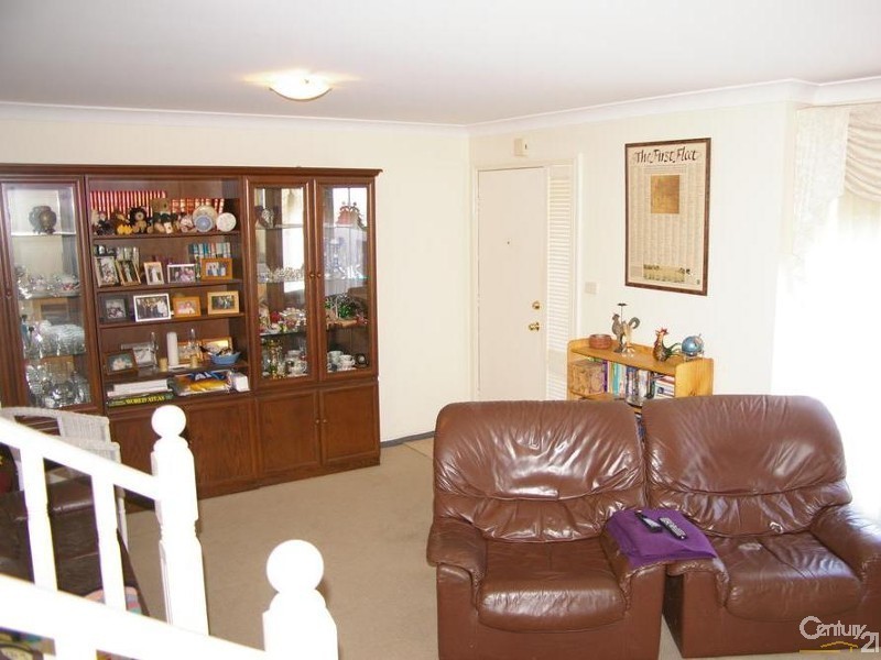 Edensor Park NSW 2176