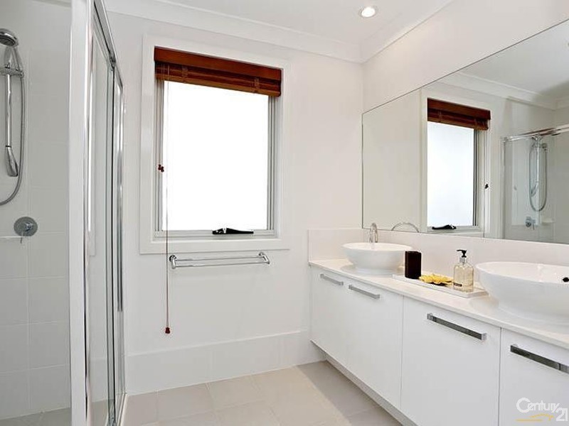 Middleton Grange NSW 2171