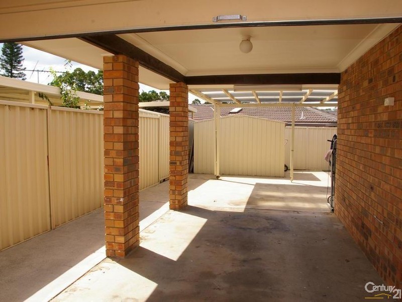 2 Dundas Place, Wakeley NSW 2176